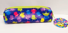 將圖片載入圖庫檢視器 S1403540   Squeeze Toy Aliens  筆袋