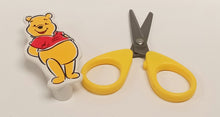 將圖片載入圖庫檢視器 3714-624   Winnie the Pooh 維尼熊 磁石貼剪刀