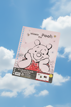 將圖片載入圖庫檢視器 DPIC-B563   Winnie the Pooh 維尼熊   30頁 26孔活頁內紙-空白方格兩用