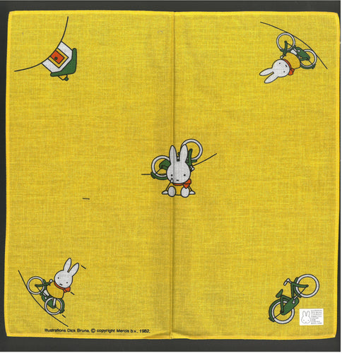 202011Y  Miffy  大方巾 (YELLOW)  P5