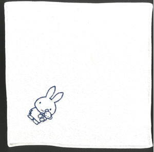 205030  Miffy 毛巾(WHITE)  P10