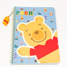 將圖片載入圖庫檢視器 2630-613  Winnie the Pooh  維尼熊  B6 橫線筆記本連吊飾