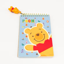 將圖片載入圖庫檢視器 2824-019  Winnie the Pooh  維尼熊  便攜式線圈筆記本連吊飾